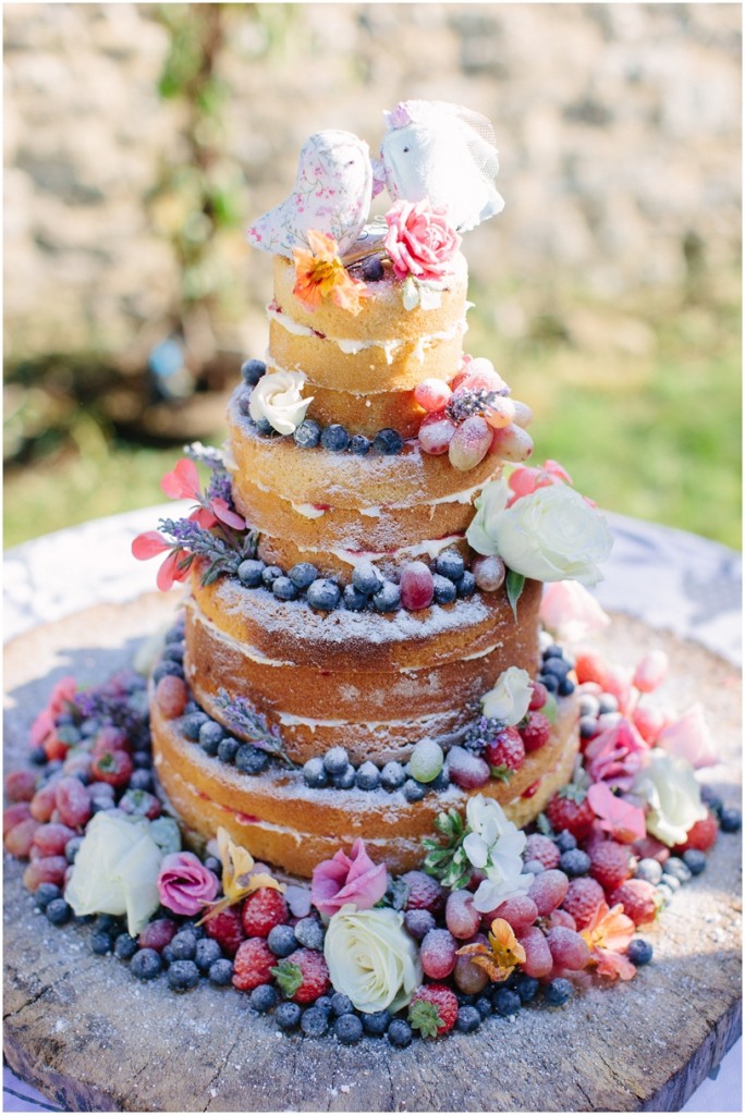 Naked-wedding-cake-victoria-sponge