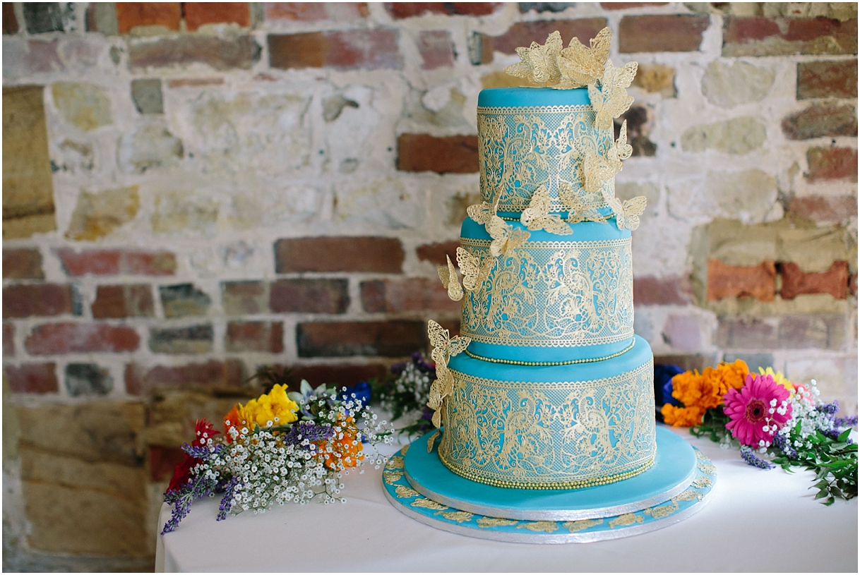 Turquoise-and0gold-wedding-cake