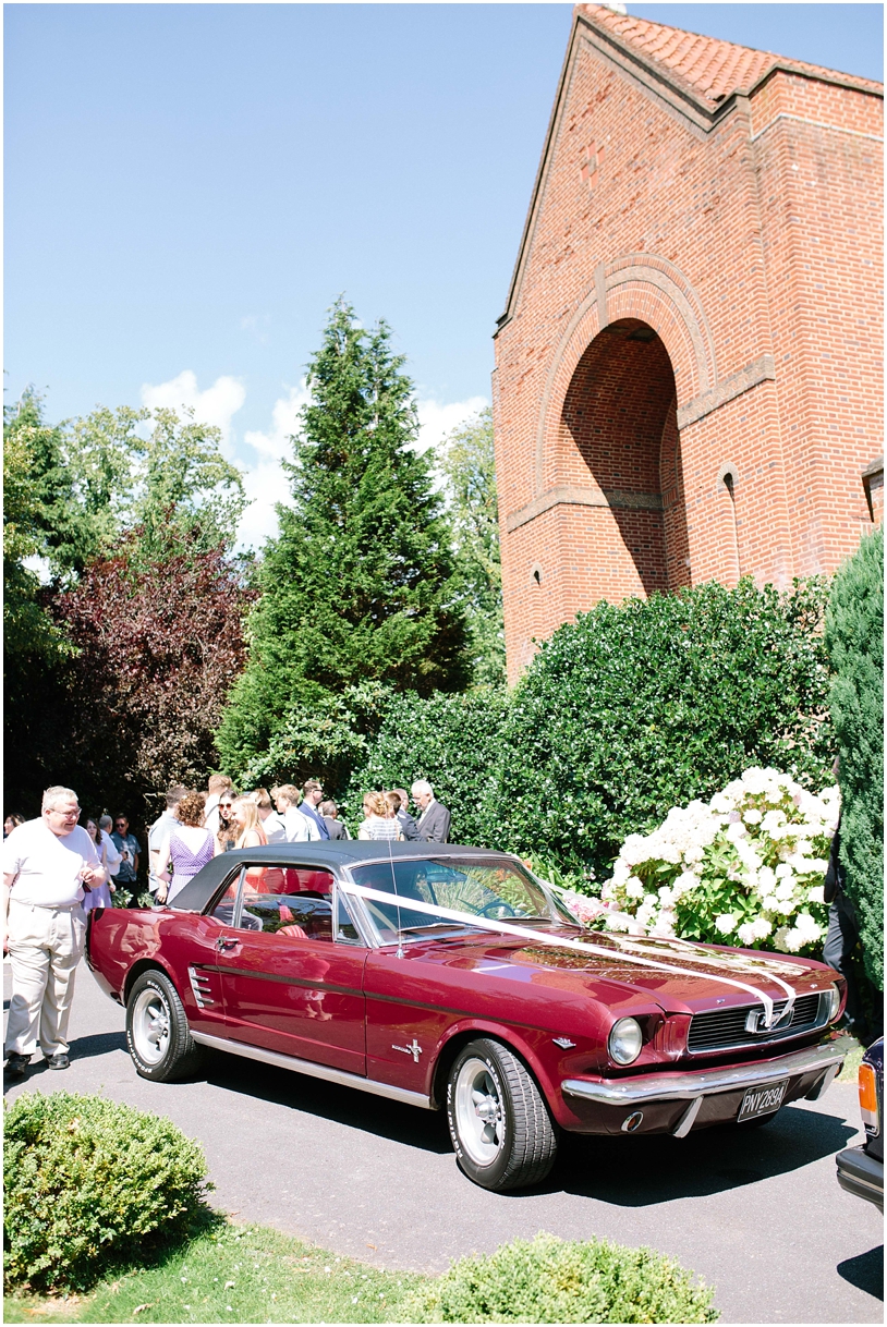 Vintage-Mustang-wedding-car