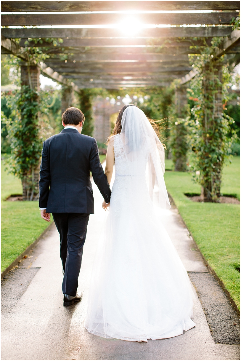 bride and groom photograph at Kew Gardens Wedding