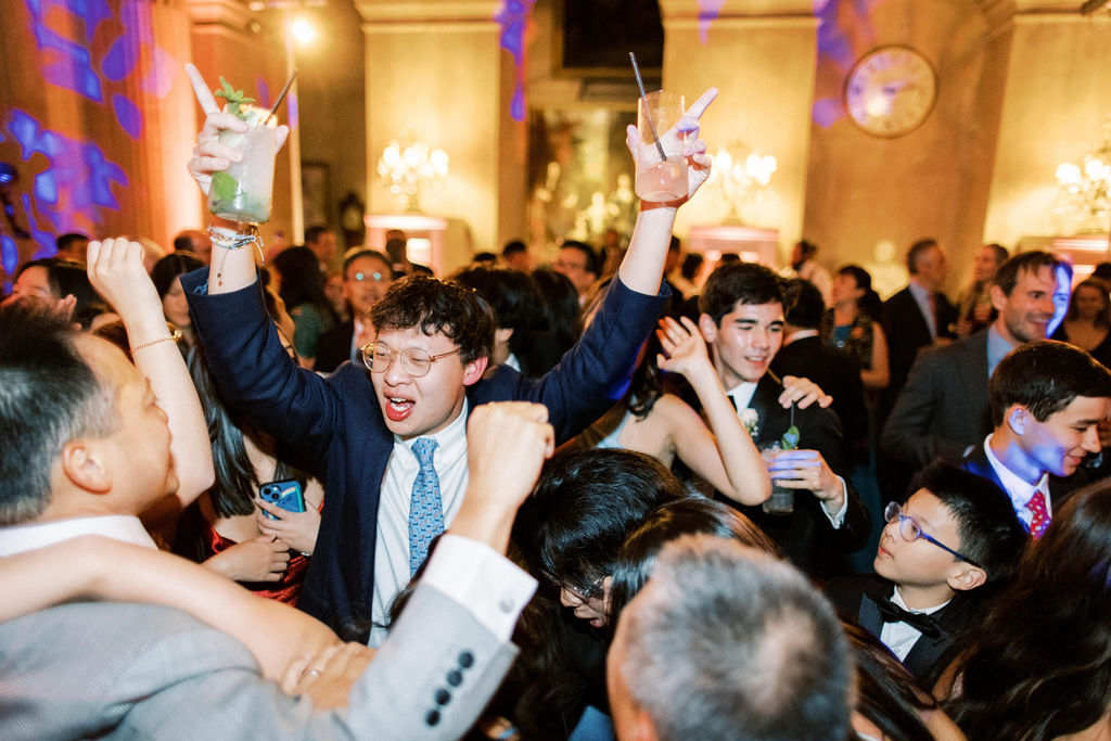 guests on dance floor at Blenheim Palace